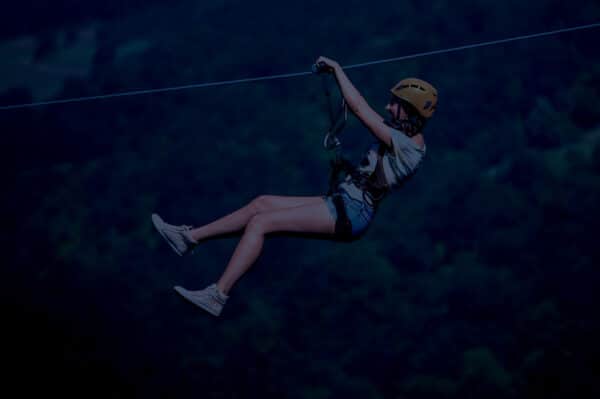 Flying Fox bei Nacht in der Vulkaneifel