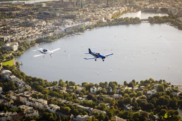 Familien-Rundflug über Hamburg für 3