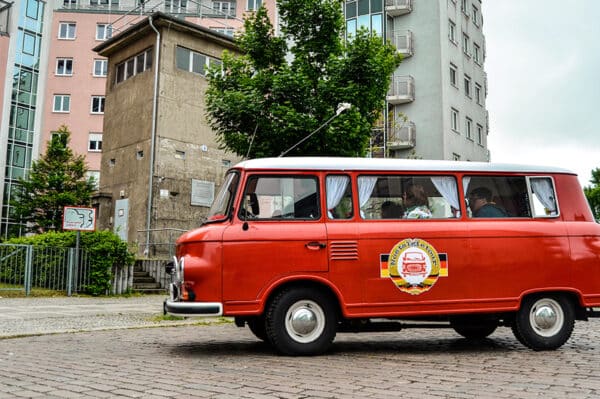 Berlin-Rundfahrt für 2 im DDR-Oldtimer